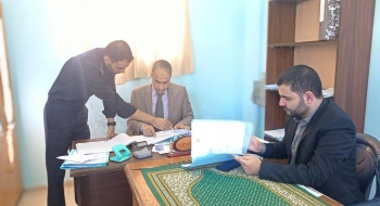 مدير نيابة غزة الجزئية الثانية يجري جولة تفتيشية على أقسام مركز شرطة الشاطئ