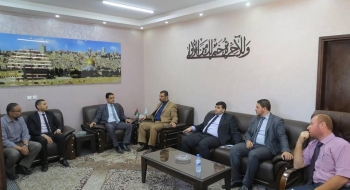 النائب العام المستشار ضياء الدين المدهون يكرم كلا من وكيل النيابة أ.سائد عبدو و أ.محمد السيلاوي 