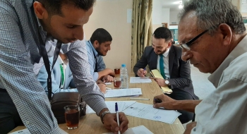 لتعزيز الثقة بمنظومة العدالة وتحسين وتطوير خدمة المتعاملين..تنفيذ برنامج قياس رضا متلقي الخدمة في مراكز الاستقبال والمتابعة بدوائر النيابة العامة