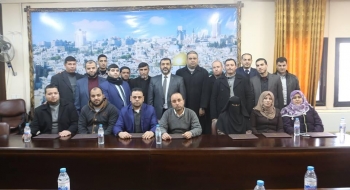 كرم النائب العام المستشار/ ضياء الدين المدهون وبحضور رئيس المكتب الفني المستشار/ حسام دكة ورئيس الإدارة العامة للتفتيش القضائي المستشار/ يحيى الفرا والمدير العام أ.ماهر المصري ، رواد التميز الإداري