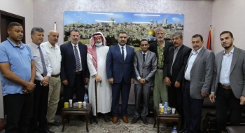 النائب العام يستقبل تجمع مخاتير ووجهاء حي الأمل بخانيونس ويؤكد على الاستمرار في دعم رجال الإصلاح والمخاتير في تحقيق السلم المجتمعي
