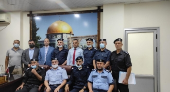 مدير نيابة غزة الثانية و مدير شرطة الشاطئ يؤكدان على تعزيز التعاون الاجرائي وترسيخ العدالة الإجرائية