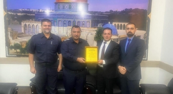 مديرا مدير نيابة المؤسسات والشمال يكرمان مدير شرطة الشمال ويؤكدان على تعزير التعاون الإجرائي والعمل معاً لترسيخ العدالة والأمن والاستقرار المجتمعي والسلم الأهلي.