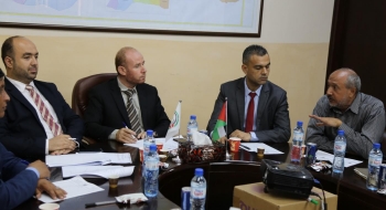 ممثلو الحكومة يؤكدون على التشدد بحق المخالفين لشروط السلامة والوقاية في أماكن تعبئة الغاز