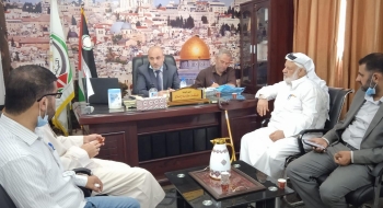 مدير نيابة الوسطي  يستقبل وفدا من المجلس التشريعي الفلسطيني