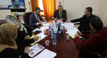  النائب العام يعقد اجتماعاً مع دائرة التخطيط وتطوير الأداء المؤسسي بالنيابة العامة