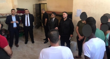  نيابة الوسطى الكلية تجري زيارة تفتيشية لمركز الإصلاح والتأهيل في المحافظة الوسطى