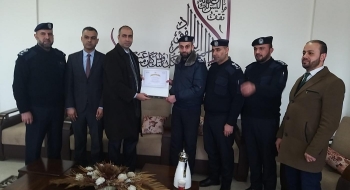  نيابة غزة الجزئية الثانية تكرّم قيادة مركز شرطة الرمال بمحافظة غزة