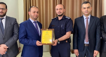 مدير نيابة غزة الثانية ومدير شرطة الرمال يؤكدان  النهوض بجودة التحقيقات وتجسيد قيم العدالة* 