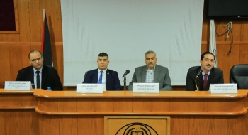 النيابة العامة تشارك في يوم دراسي نظّمته كلية الشريعة والقانون في الجامعة الإسلامية بغزة
