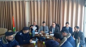 نيابة غزة الجزئية الثالثة تجتمع مع مدراء أقسام التحقيق في مراكز الشرطة بغزة