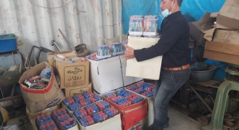 النيابة العامة تتلف جل كحولي غير مطابق للمواصفات الفلسطينية