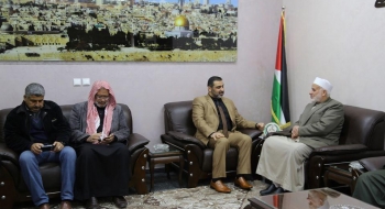 النيابة العامة تؤكد على الشراكة مع رابطة علماء فلسطين لتحقيق الاستقرار المجتمعي