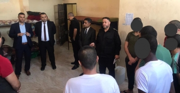  نيابة الوسطى الكلية تجري زيارة تفتيشية لمركز الإصلاح والتأهيل في المحافظة الوسطى