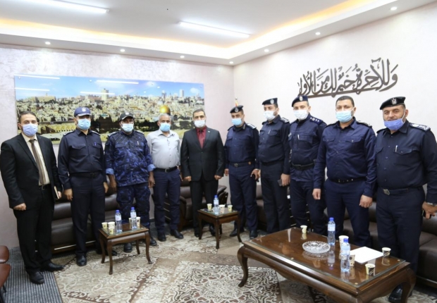 لتشديد الإجراءات بحق المخالفين لتعليمات السلامة والوقاية في ظل تفشي وباء كورونا...النائب العام يلتقي لجنة الأزمة لمواجهة فيروس كورونا بالشرطة