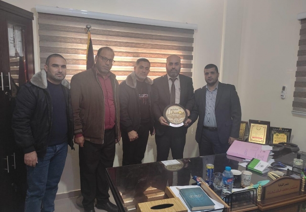 نيابة جرائم الأموال والمؤسسات تستقبل وفداً من جهاز الأمن الداخلي