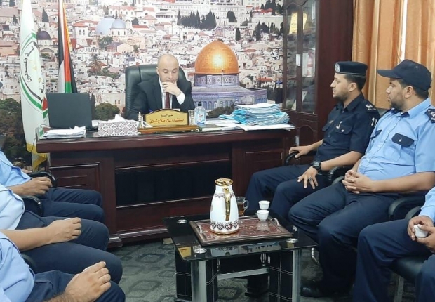 مدير نيابة الوسطى يستقبل مدير الشرطة القضائية في مكتبه لتعزيز تيسير الخدمات العدلية