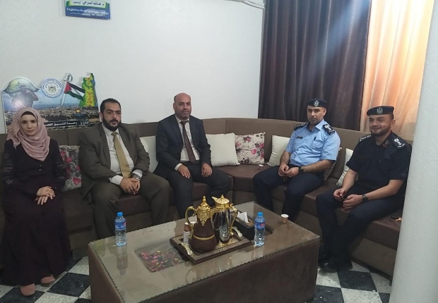 رئيس  نيابة غزة الثالثة  ومدير شرطة المحافظة يؤكدان على تعزيز التعاون الاجرائي لترسيخ العدالة وتحقيق الأمن والاستقرار المجتمعي