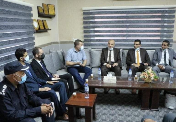 نيابة الوسطي الجزئية تجري زيارة تهنئة لشرطة محافظة الوسطي