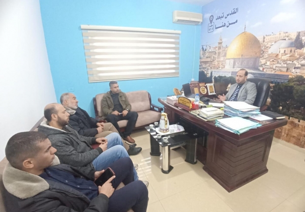 نيابة الوسطى الجزئية تجتمع مع مراقب عام وزارة الداخلية في المحافظة الوسطى