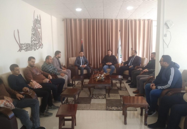 نيابتا غزة الجزئية الأولى والثانية تعقِدان لقاء معايدة مع الإدارة العامة لمكافحة المخدرات - فرع غزة