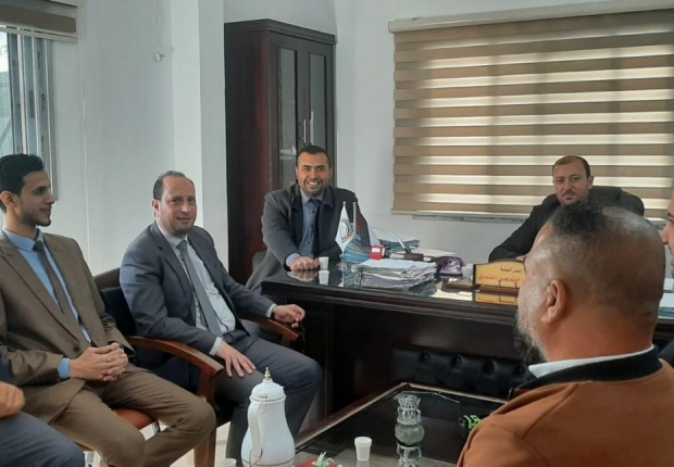 نيابة الوسطى الجزئية تزور نيابة الوسطى الكلية لتجويد سير العمل