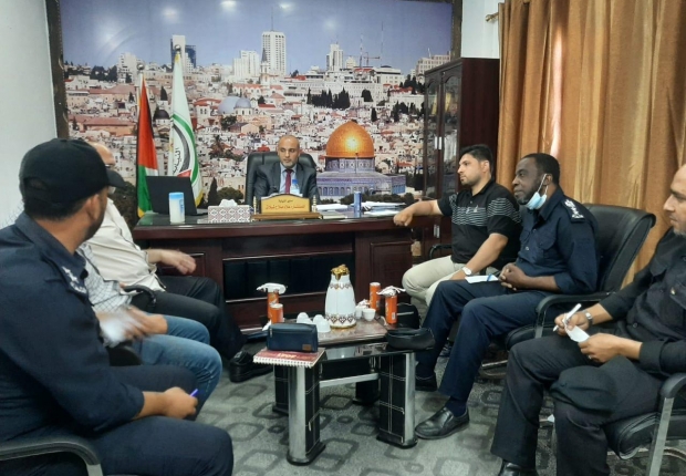 لجنة مكافحة التسول بمحافظة الوسطي تواصل جهودها للقضاء على الظاهرة المقيتة والمسيئة لشعبنا الفلسطيني