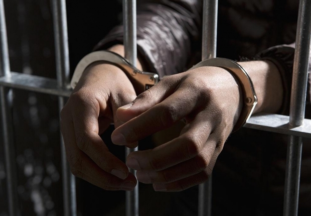 الحكم بالحبس 15 سنة لمروّج مخدرات