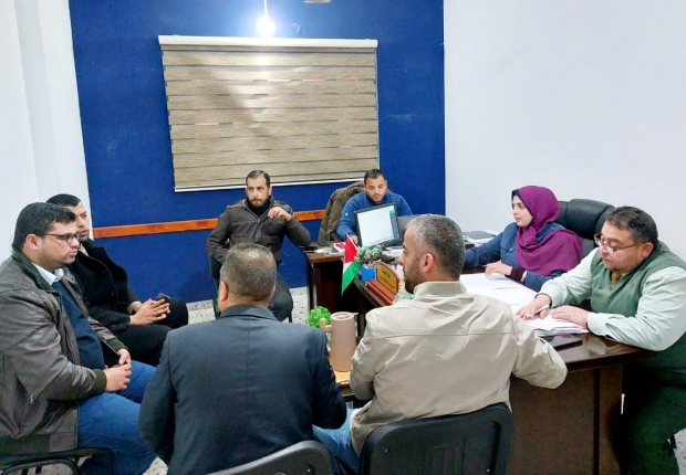 نيابة رفح الجزئية تعقد لقاءً مع المباحث العامة وشركة توزيع الكهرباء في محافظة رفح