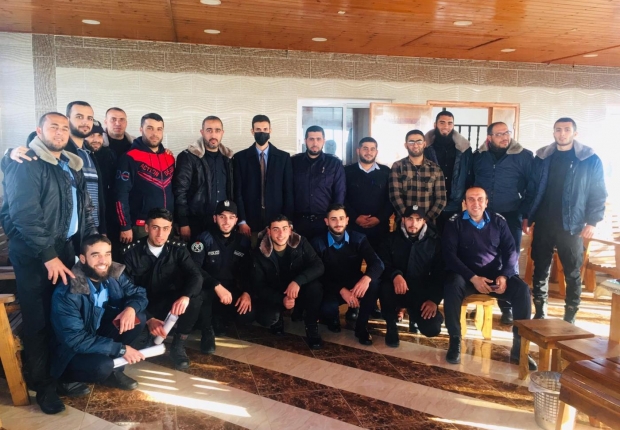 عضو نيابة النصيرات ومدير مركز الشرطة يؤكدان على تحقيق العدالة وتعزيز الاستقرار المجتمعي والسلم الأهلي