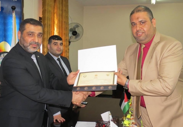 النائب العام يمنح شهادات لرؤساء النيابات 