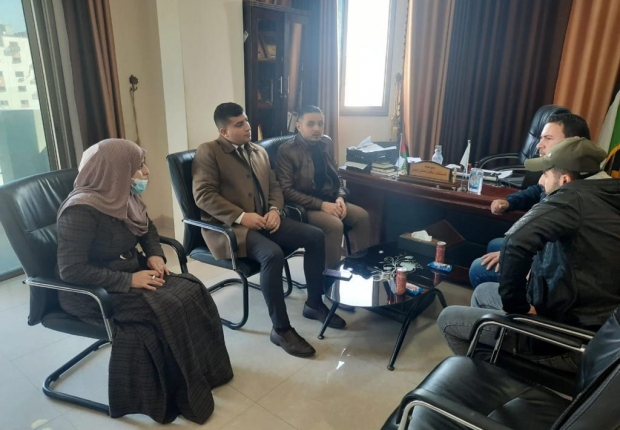 نيابة غزة الجزئية الأولى تعقد اجتماعاً مع دائرة الجرائم الإلكترونية بمحافظة غزة