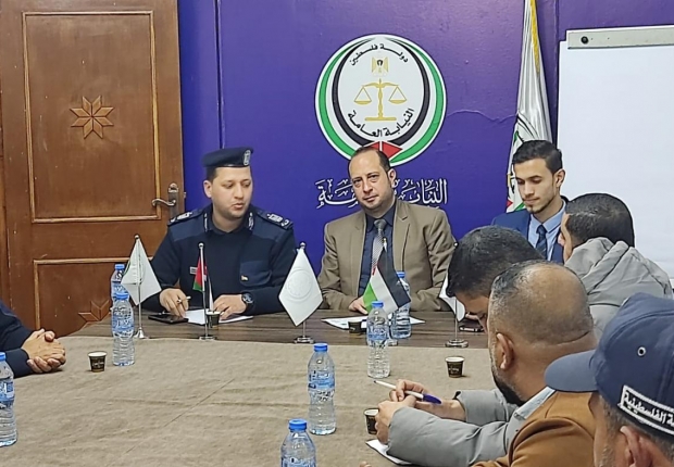 نيابة الوسطى الجزئية تجتمع مع ضباط الشرطة القضائية
