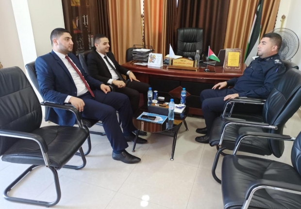 مدير  نيابة غزة الأولي يستقبل مدير شرطة بلدية غزة ويؤكدان على تعزيز حماية المستهلك