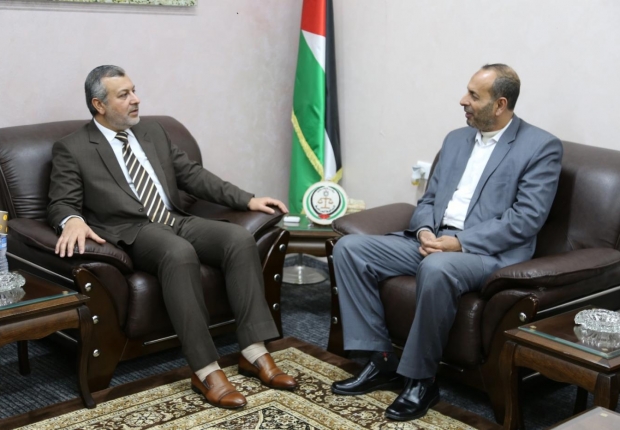 المستشار النحال: 