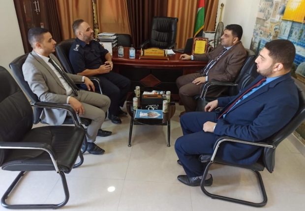 نيابتي غزة الكلية والجزئية الأولى يلتقيان الإدارة العامة للأدلة الجنائية وهندسة المتفجرات