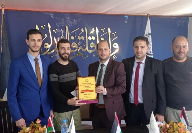 نيابة الوسطى الجزئية تُكرّم الموظف المتميز عن الربع الأول من العام 2023