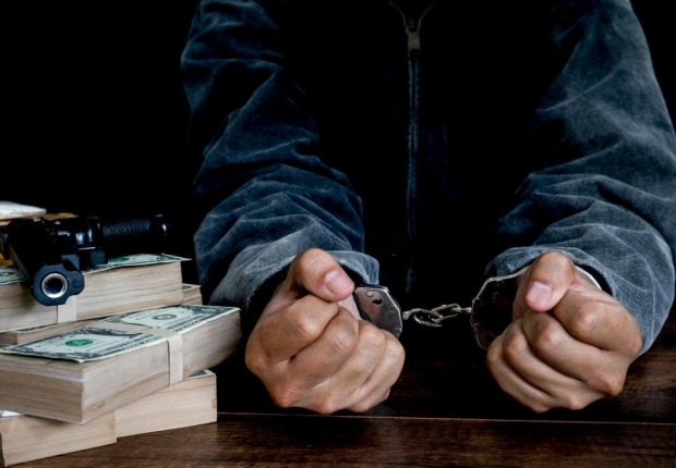 الحكم بالحبس سنتين مع النفاذ لسارق 