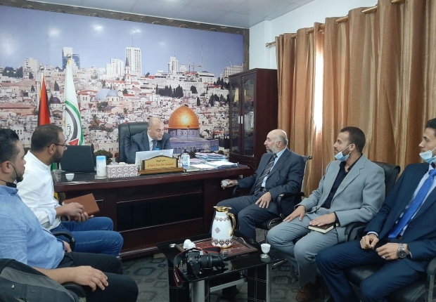 نيابة الوسطي  وبلدية المغراقة  يؤكدان على تطبيق القانون وخدمة المواطنين