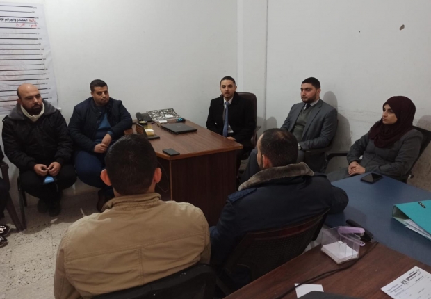 نيابة غزة الجزئية الأولى تُجري زيارة تعاونية لدائرة الجرائم الإلكترونية بمركز الرمال