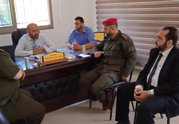 رئيس نيابة غزة الثالثة ومدير الشؤون القانونية  بالشرطة العسكرية يؤكدان على الالتزام بدقة وسلامة الإجراءات القانونية وترسيخ هيبة القضاء.