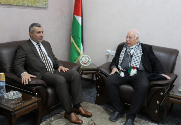 النائب العام يستقبل وفد من جمعية مخاتير فلسطين ويؤكد على الشراكة لترسيخ العدالة بين أفراد المجتمع
