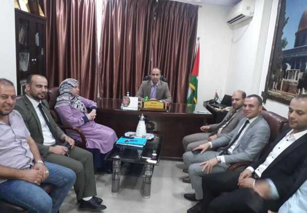 نيابة غزة الجزئية الثانية تعقد اجتماعا مع الدائرة القانونية بقسم مكافحة المخدرات بمحافظة غزة
