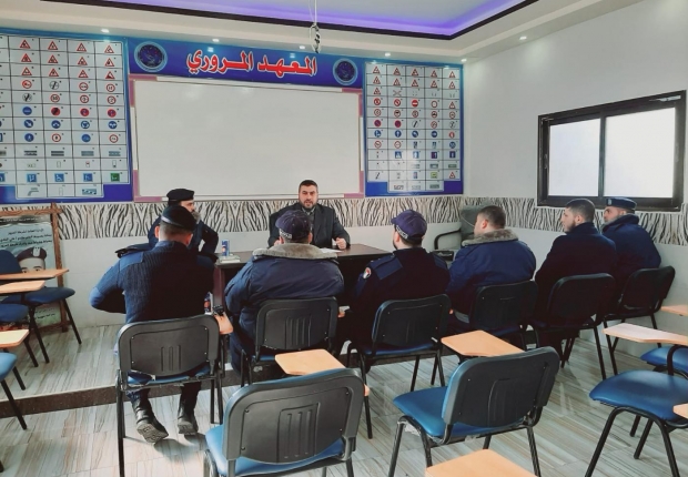  نيابة خانيونس الجزئية تنظم محاضرة حول الضوابط القانونية والإجرائية لعمل المحققين لمكتب تحقيقات حوادث الطريق بمحافظة خانيونس