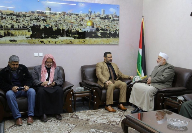 النيابة العامة تؤكد على الشراكة مع رابطة علماء فلسطين لتحقيق الاستقرار المجتمعي