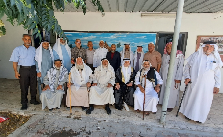 نيابة خانيونس الجزئية تجتمع مع الإدارة العامة لشئون العشائر وممثلّي وجهاء ومخاتير محافظة خانيونس