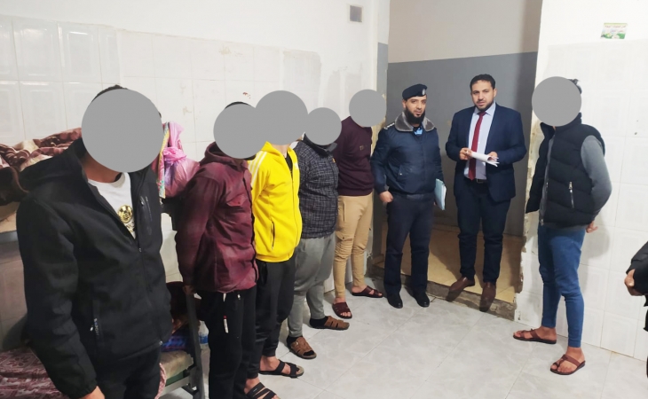 عضو  نيابة الوسطى الجزئية يجري جولة تفتيشية موسعة على المراكز الشرطية في المحافظة الوسطى