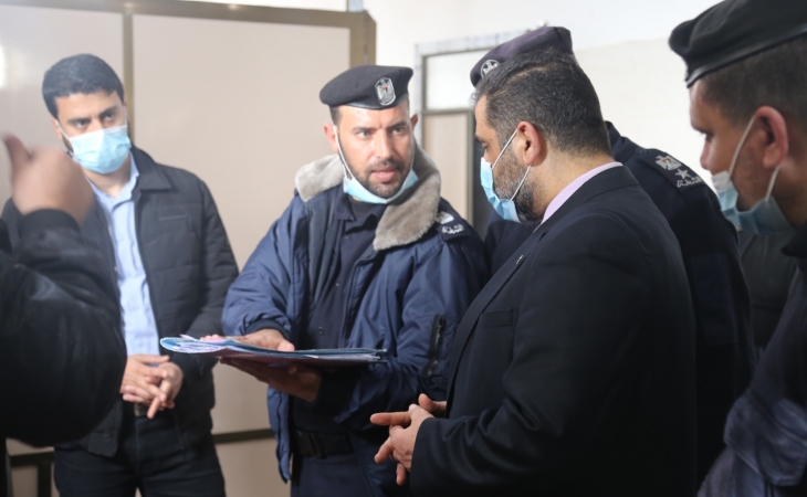 خلال زيارته لشرطة معسكر جباليا...النائب العام: نهدف من الزيارات التفقدية للمراكز الشرطية تعزيز تضافر الجهود في بسط الأمن وتحقيق العدالة وإرساء سيادة القانون