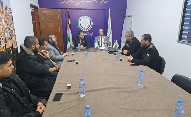 نيابة الوسطى الجزئية تستقبل مدير مركز إصلاح وتأهيل سجن دير البلح المركزي
