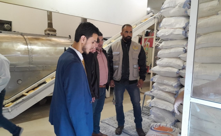 نيابة الوسطى الجزئية تُجري جولة تفقدية تفتيشية على بعض  المحال التجارية والمخابز والمولات في المحافظة الوسطى